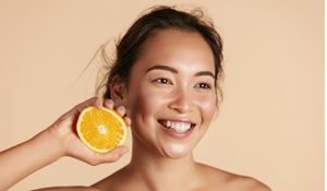L’alimentation santé et la routine beauté : les deux éléments indissociables pour une peau saine.